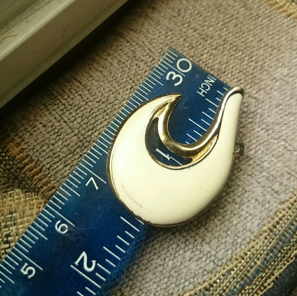 Drop of Golden Cream☕ - Picture 2 of 4